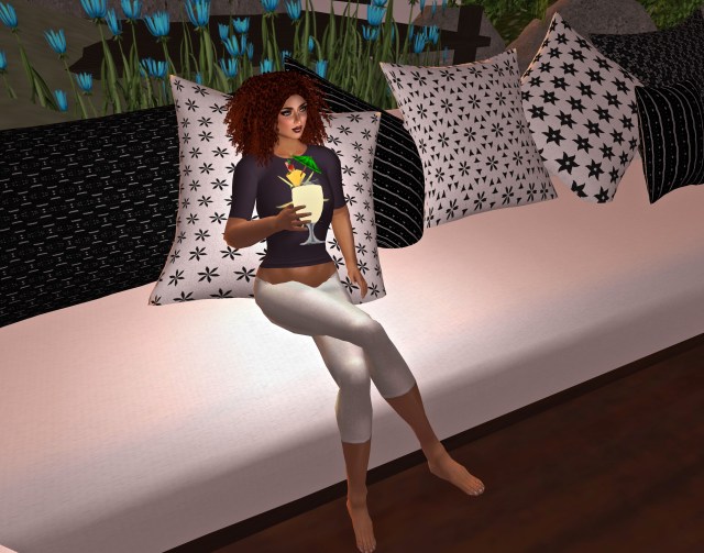 #1Ismara~photo Karima Hoisan~Sim LINC Island